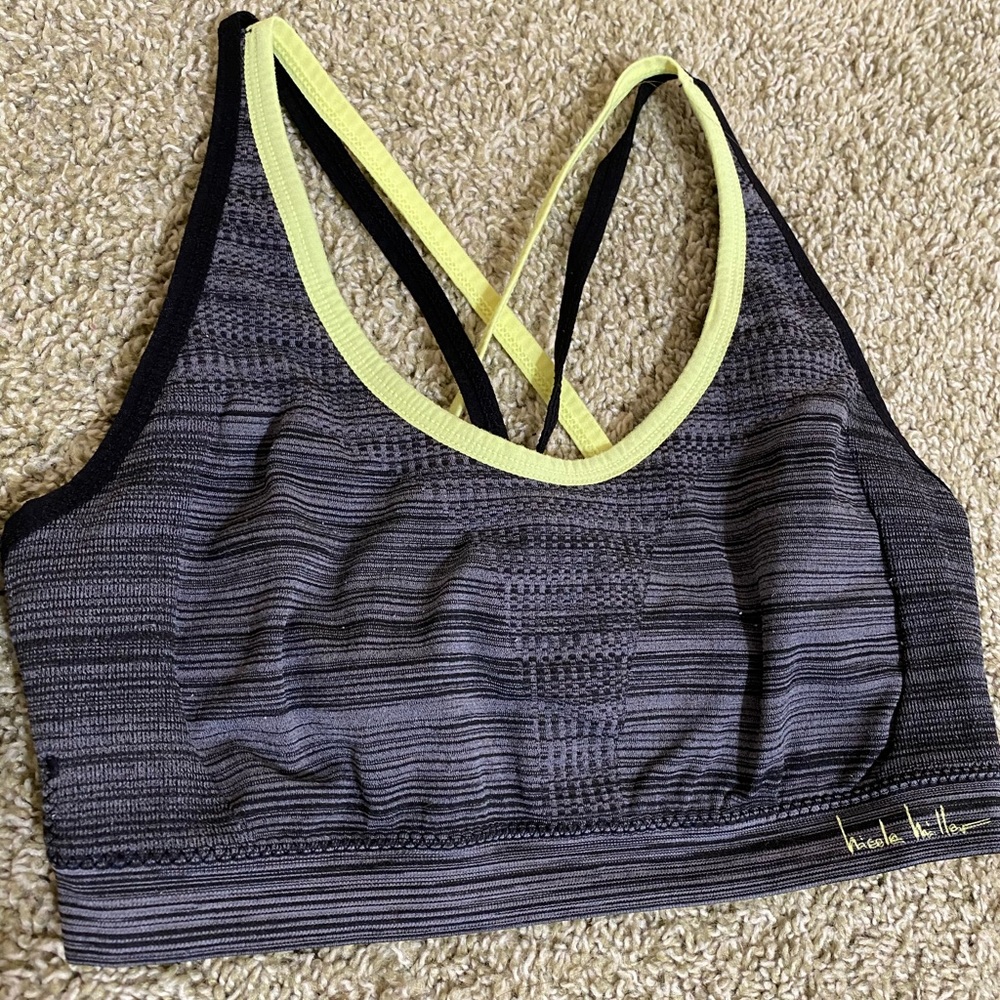 Sports bra bundle - Picture 6 of 6